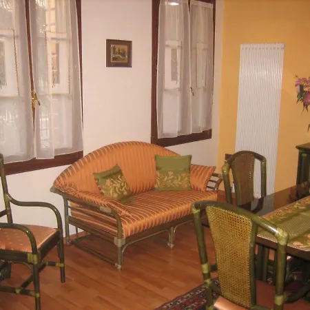 B&B 2 Palme Bed & Breakfast *