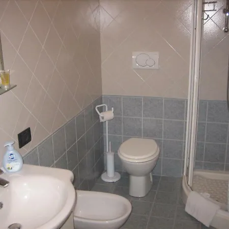 B&B 2 Palme Падуя