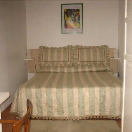 Bed & Breakfast B&B 2 Palme Padova